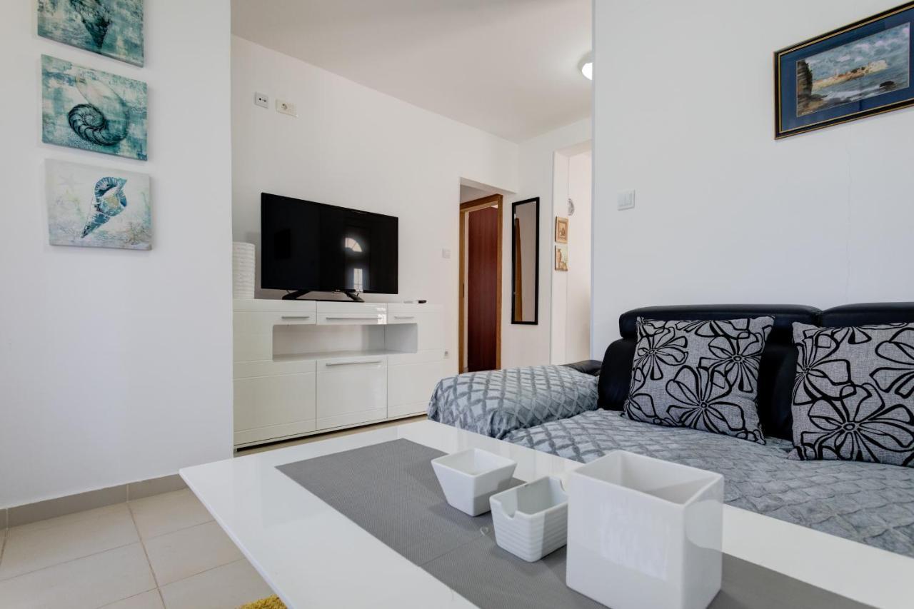 Apartments Horizont Budva Bagian luar foto
