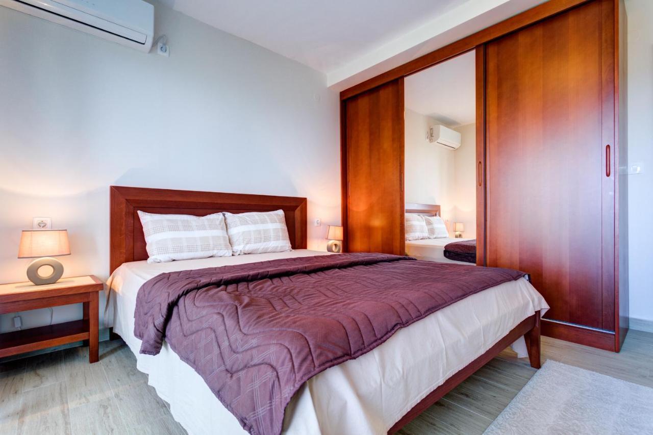 Apartments Horizont Budva Bagian luar foto