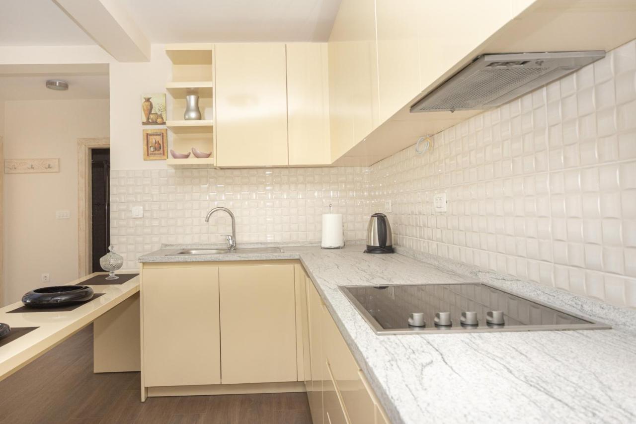 Apartments Horizont Budva Bagian luar foto