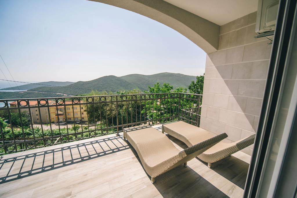 Apartments Horizont Budva Bagian luar foto